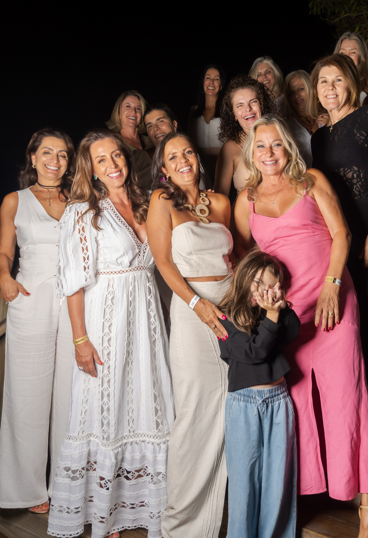 Lucrécia 50 anos! Folha BEACH - JURERÊ INTERNACIONAL · Samantha Retratista