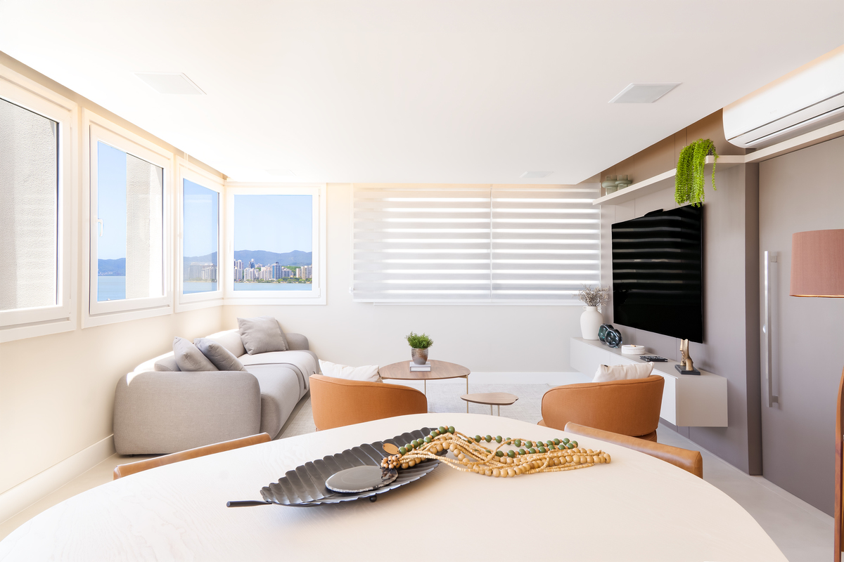APARTAMENTO FRENTE MAR · Samantha Retratista