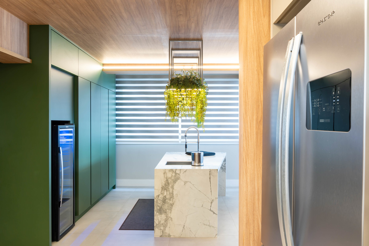 APARTAMENTO FRENTE MAR · Samantha Retratista