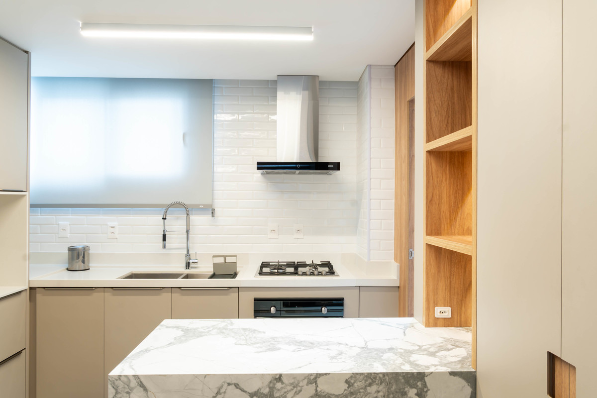 APARTAMENTO FRENTE MAR · Samantha Retratista