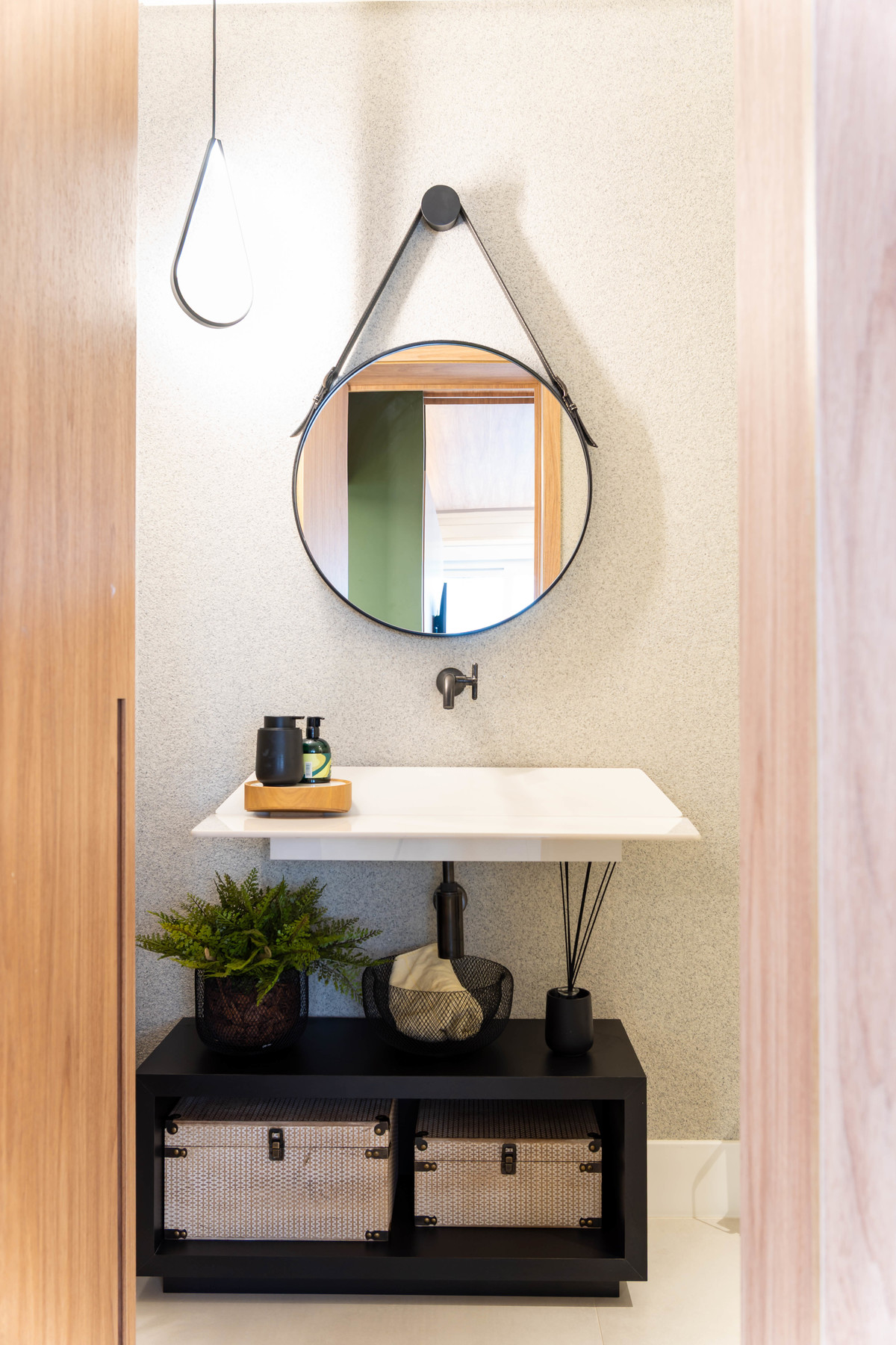 APARTAMENTO FRENTE MAR · Samantha Retratista
