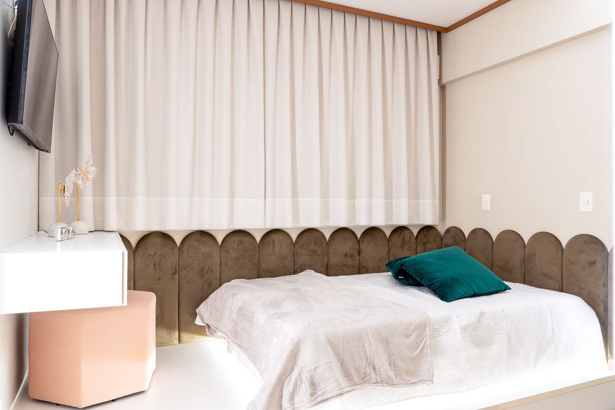 APARTAMENTO FRENTE MAR · Samantha Retratista
