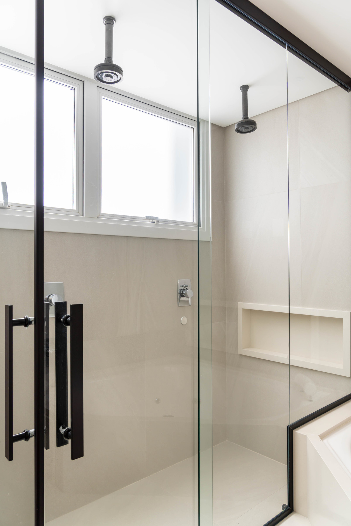 APARTAMENTO FRENTE MAR · Samantha Retratista