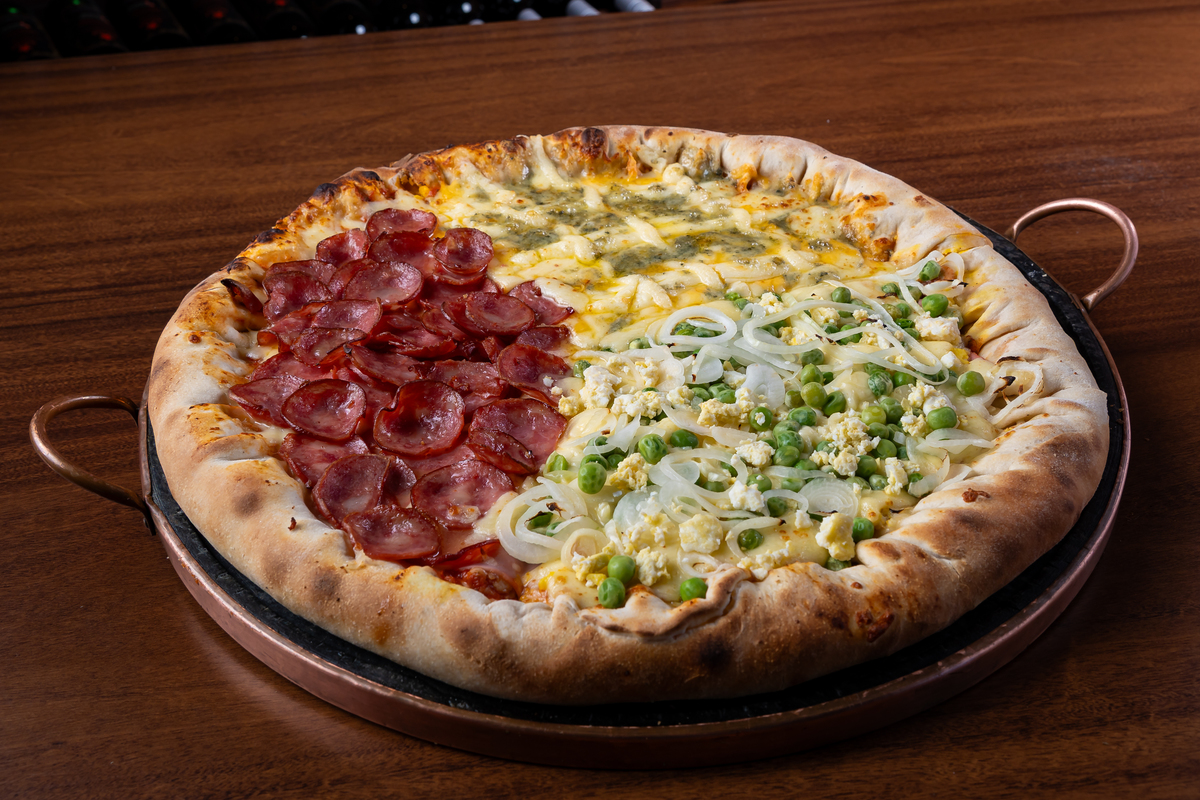 Pizzaria Estrela da Ilha - fotos para cardápios/plataformas digitais (sabores únicos e combos). · Samantha Retratista