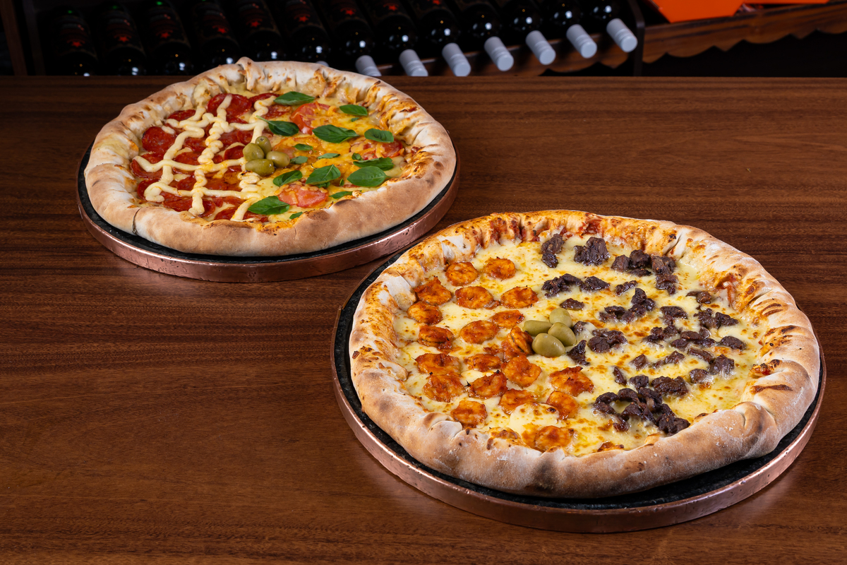 Pizzaria Estrela da Ilha - fotos para cardápios/plataformas digitais (sabores únicos e combos). · Samantha Retratista
