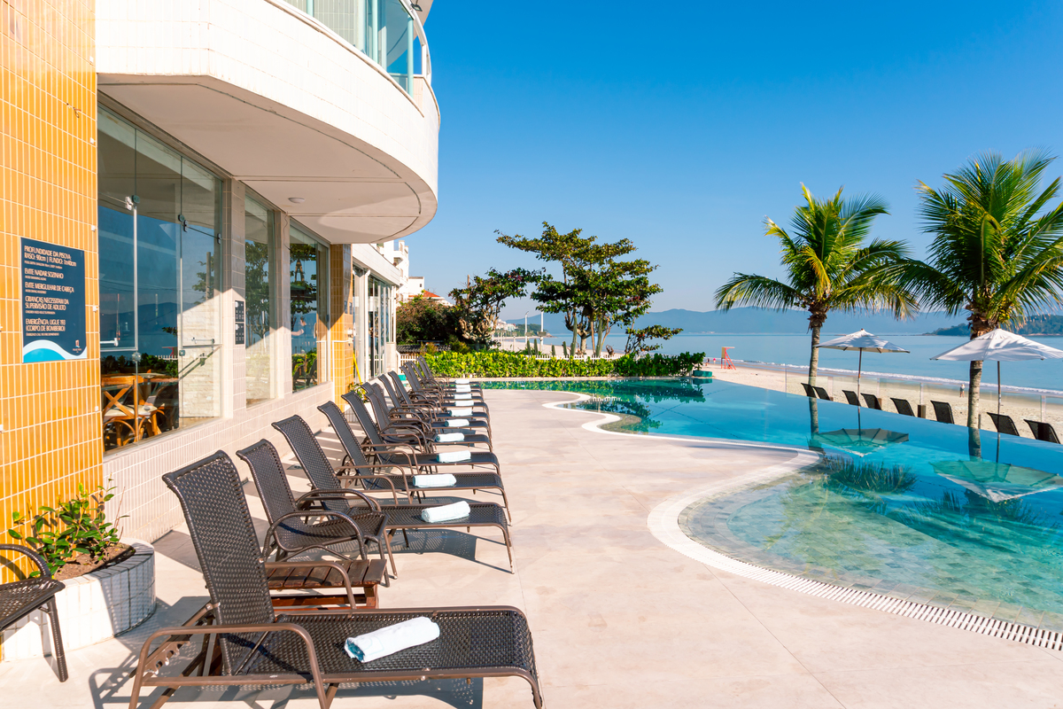 PALACE PRAIA HOTEL · Samantha Retratista