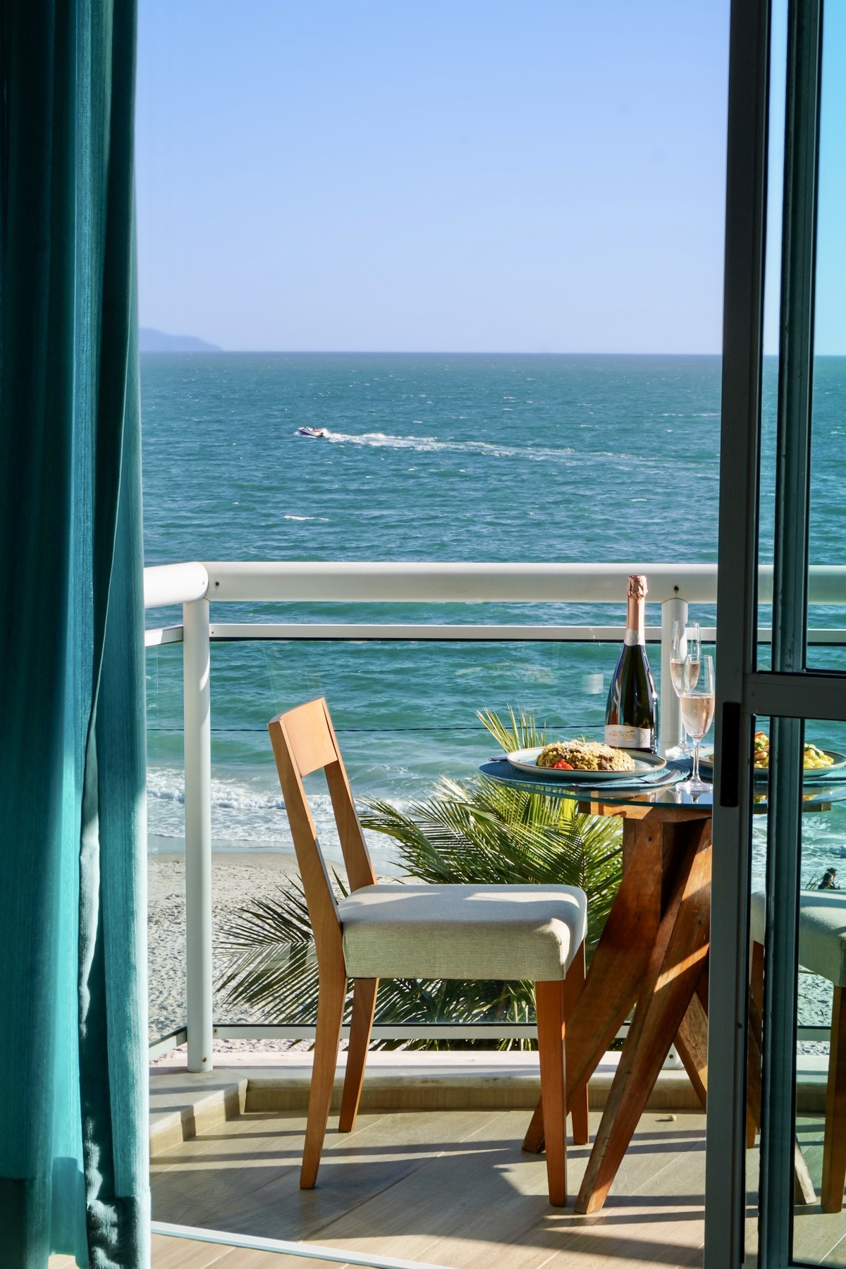 PALACE PRAIA HOTEL · Samantha Retratista