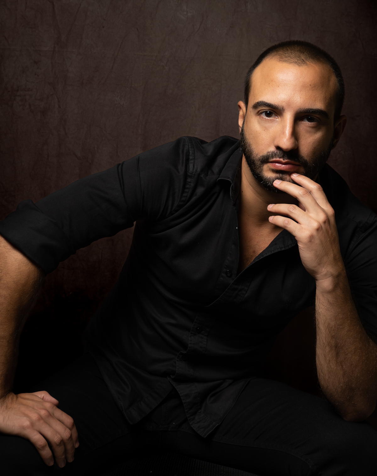 Tiago Brittes - Cabeleireiro e maquiador profissional - expert em noivas · Samantha Retratista
