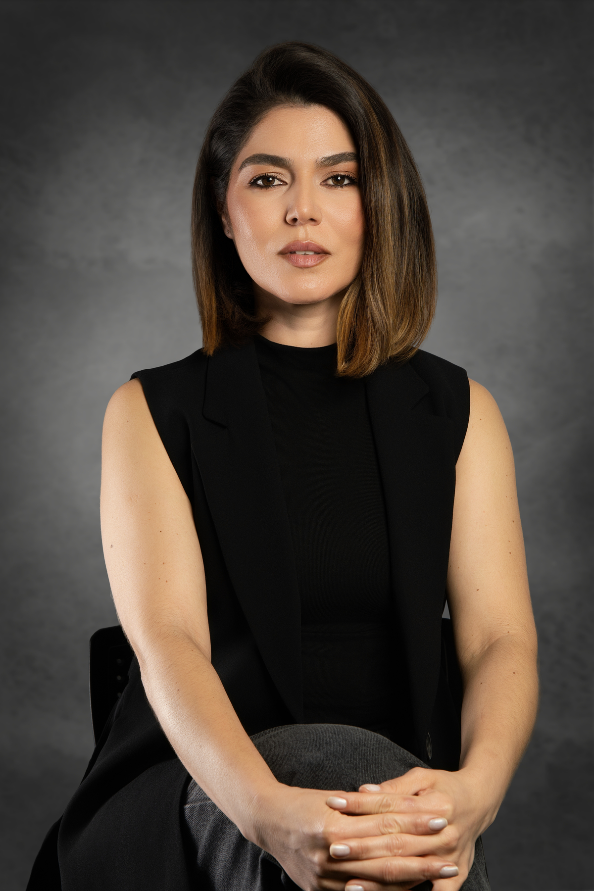 YOUNG - RETRATO DE EQUIPE · Samantha Retratista